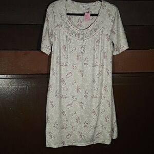 Like New Medium Feminine  Body Touch Classics Tan & Rose Pink Floral Nightgown